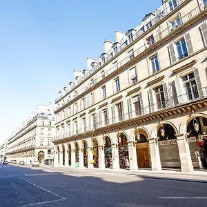 Appartamento Du Louvre, Parigi